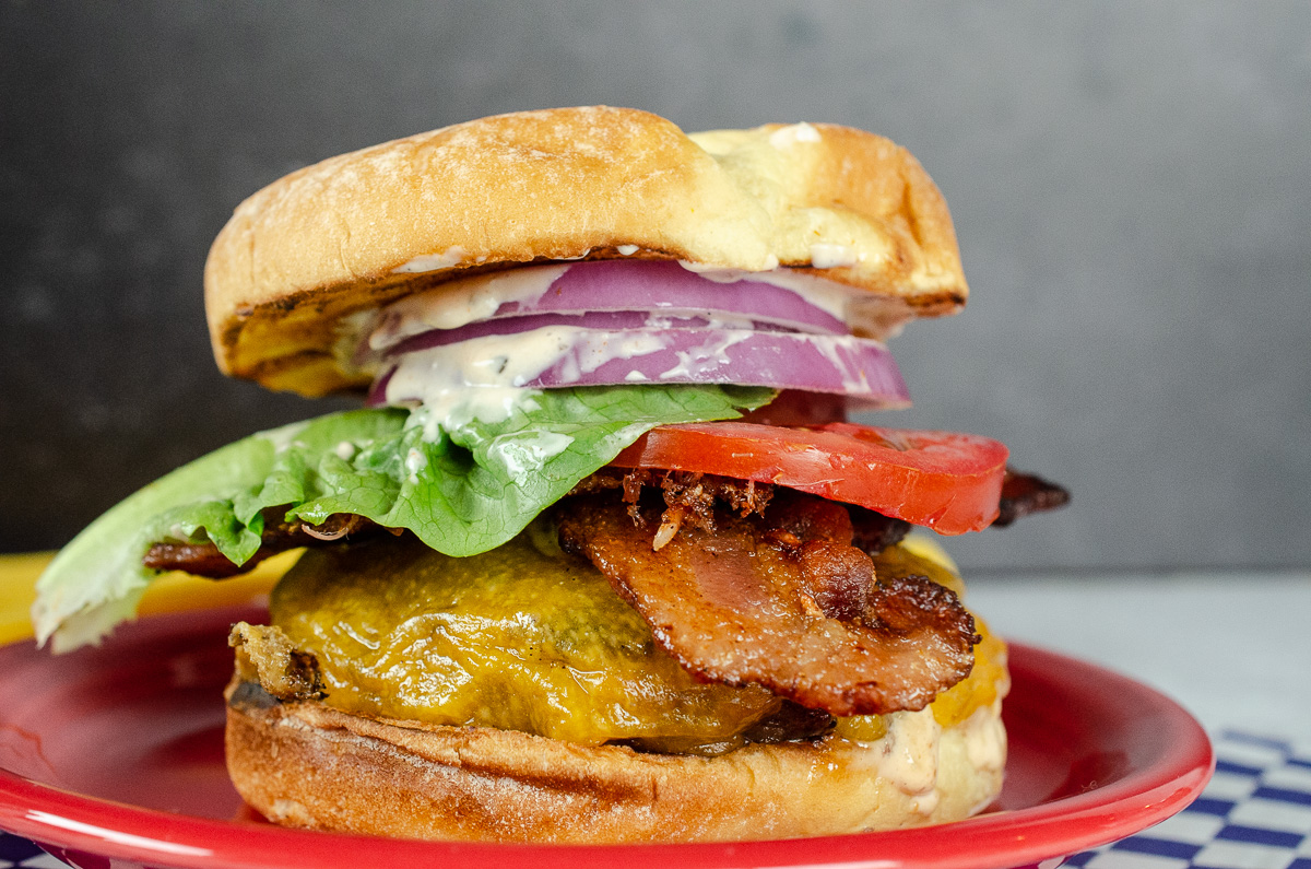 Secret Aardvark's good ol' American Classic burger recipe